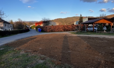DEMOLICE PANELOVÉ PLOCHY